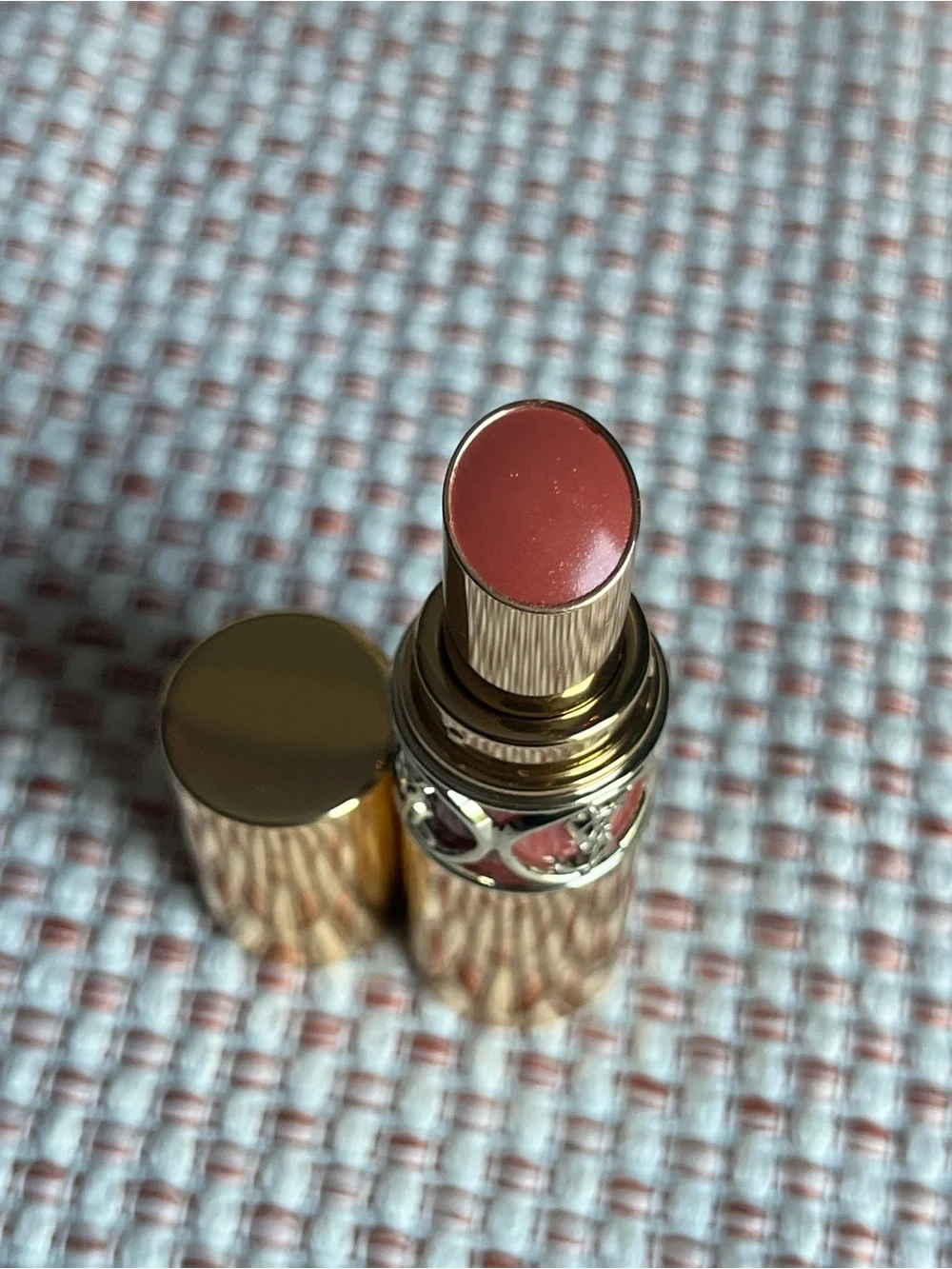Yves Saint Laurent Rouge Volupté Shine Lipstick - Nude Lavallière NEVER USED